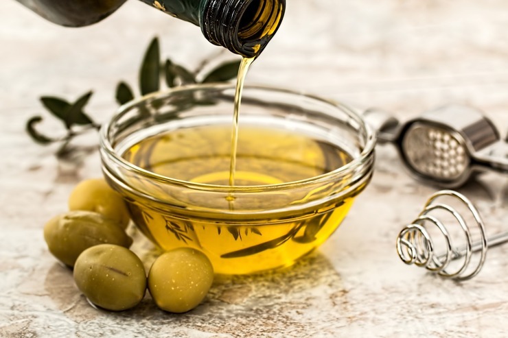 Highly pure olive oils